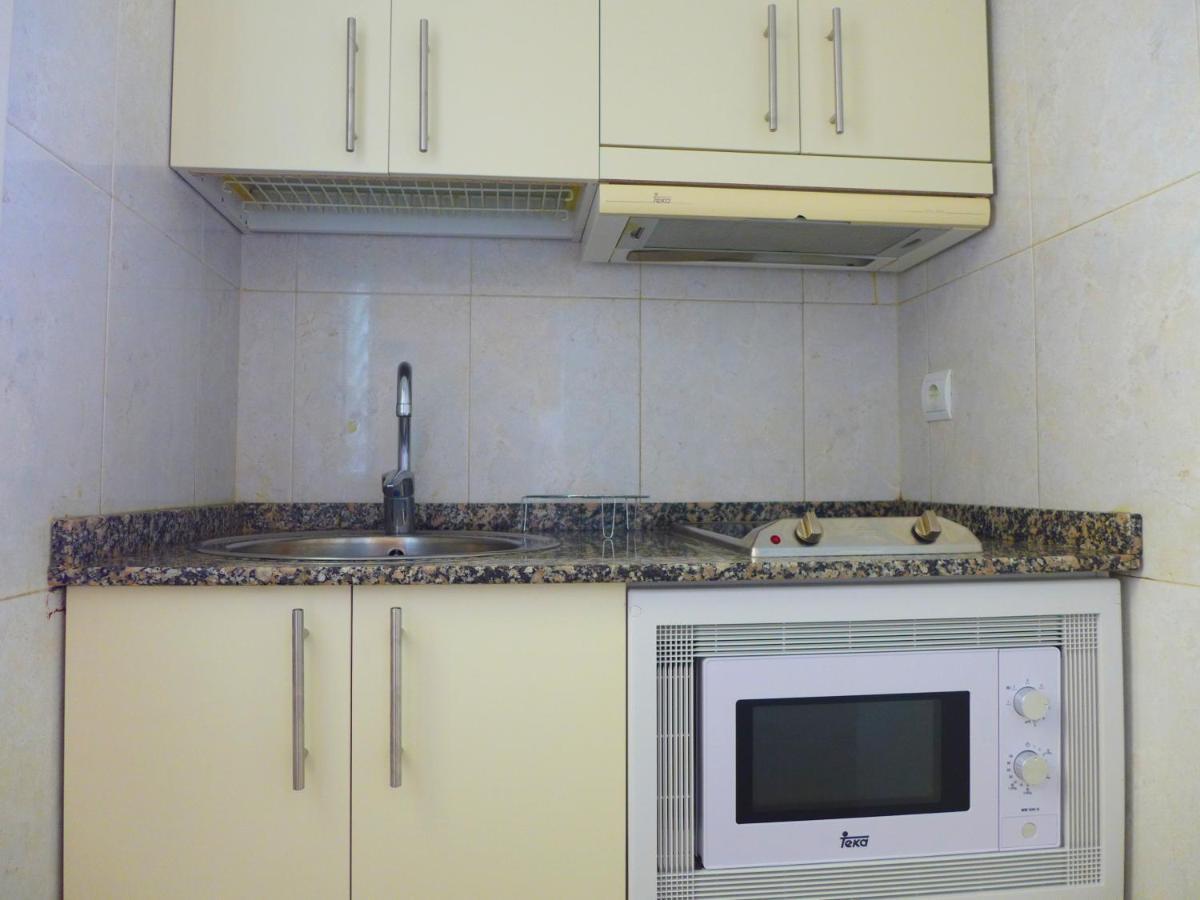 Alboran Study Apartment Salou Exterior photo